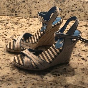 Charles David wedges